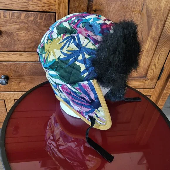 Pistil Bundle: Faux Fur Rave Trapper Hat and Faux Leather Fingerless Gloves - Picture 7 of 15